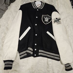 ​Rare Vintage 1980s DeLONG Los Angeles Raiders Varsity Jacket - Size 50